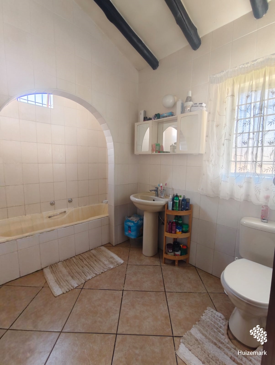 3 Bedroom Property for Sale in Vaalpark Free State